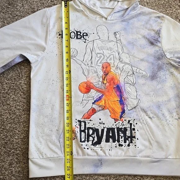 Kobe Bryant LA Lakers Basketball Hoodie - Picture 3 of 7